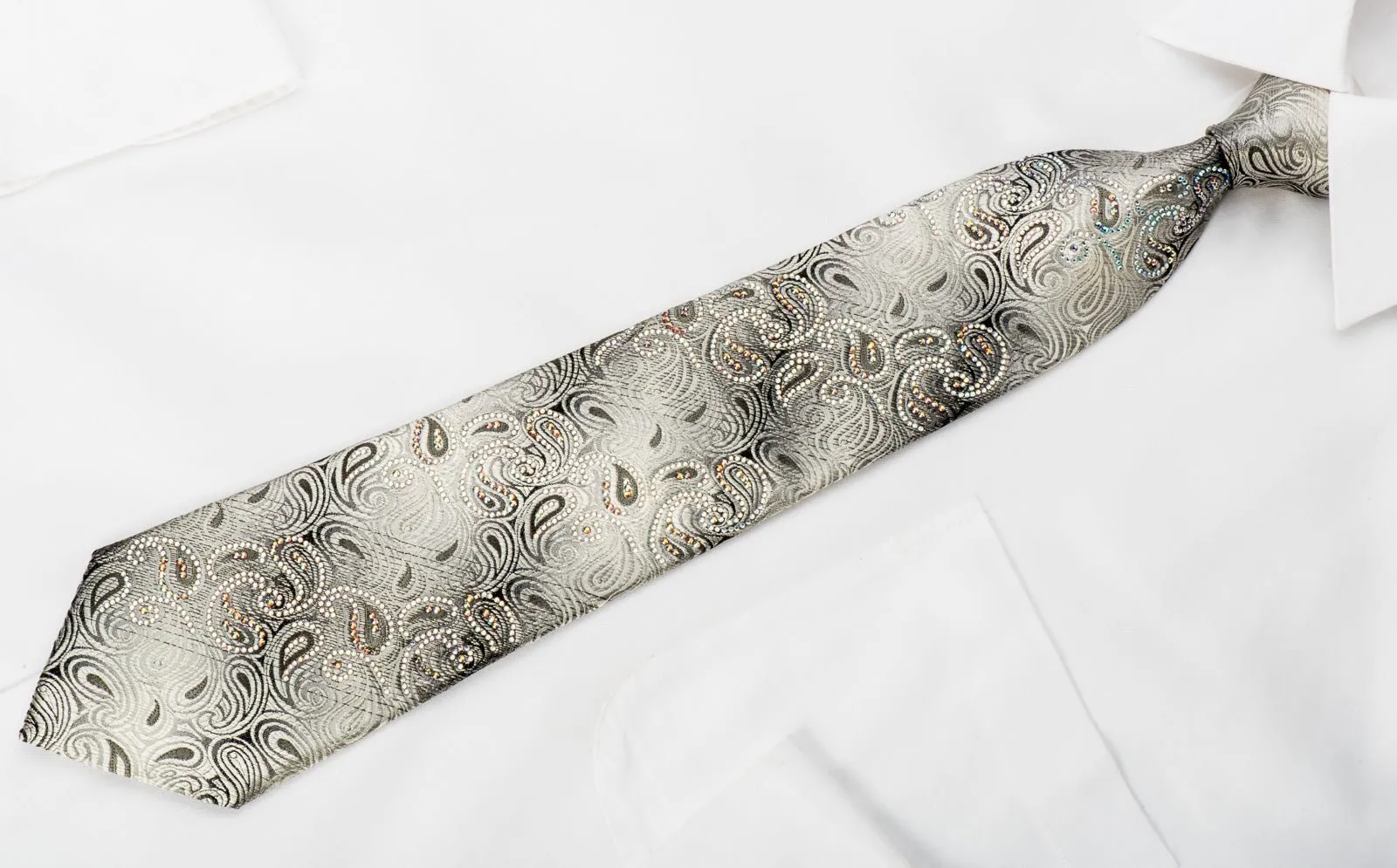 Elegance Rhinestone Necktie Paisley On Silver