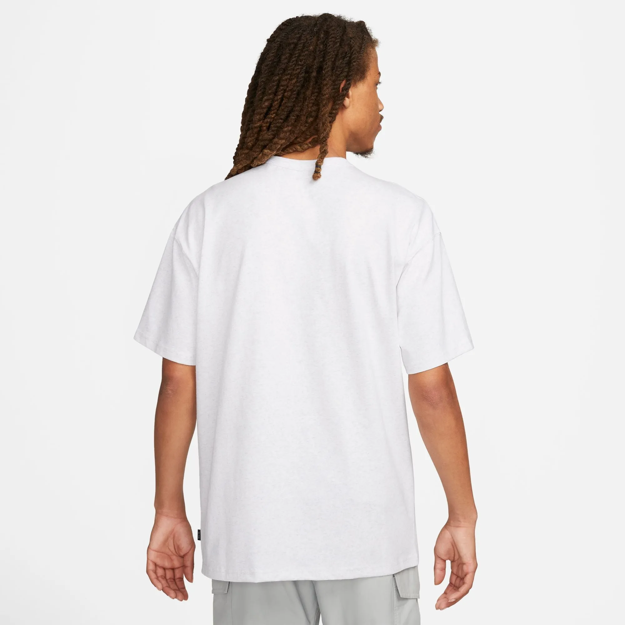 Nike Men's Sportswear Premium Essentials