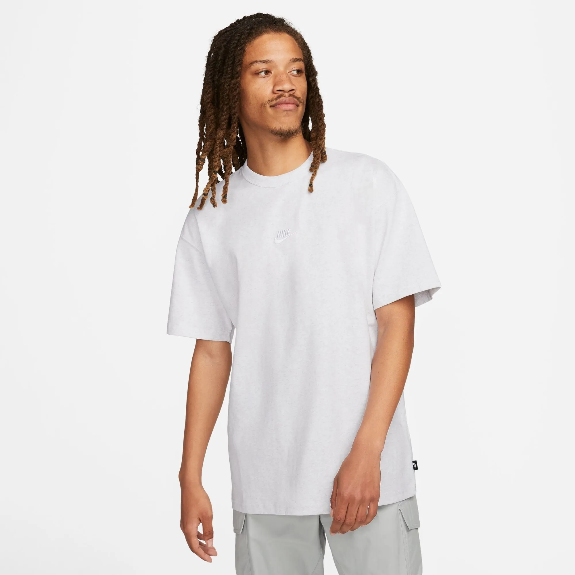 Nike Men's Sportswear Premium Essentials