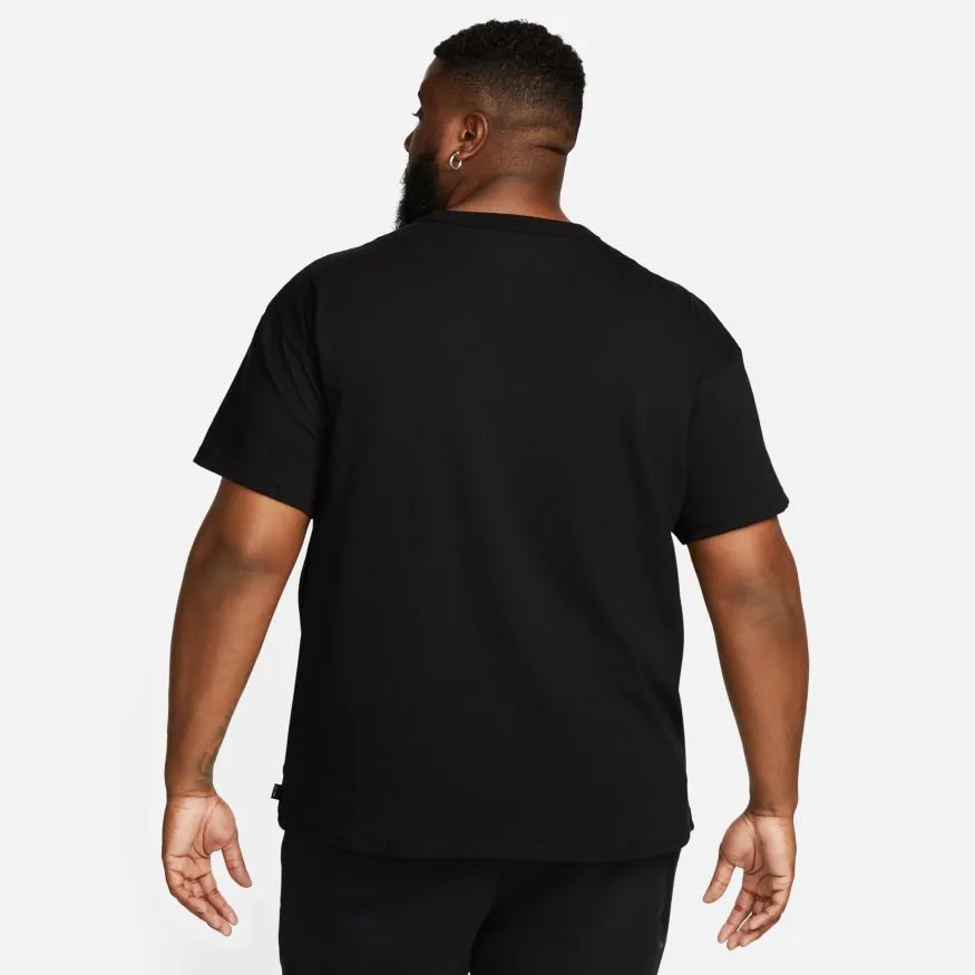 Nike Men's Sportswear Premium Essentials